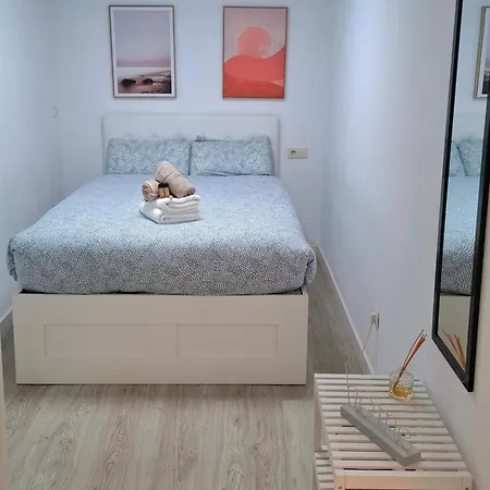 Apartamento Moderno Con Garaje Privado En El Centro De